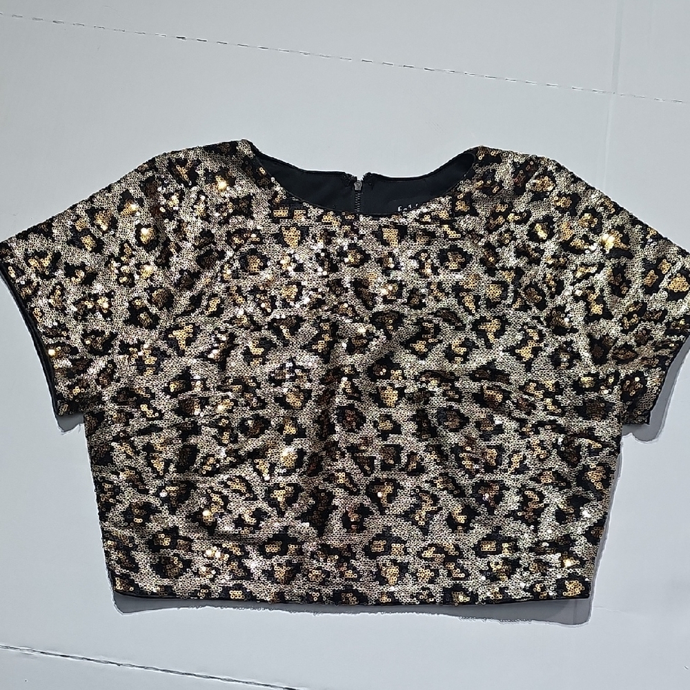 Leopard Sequin Crop Top M FAB-RIK